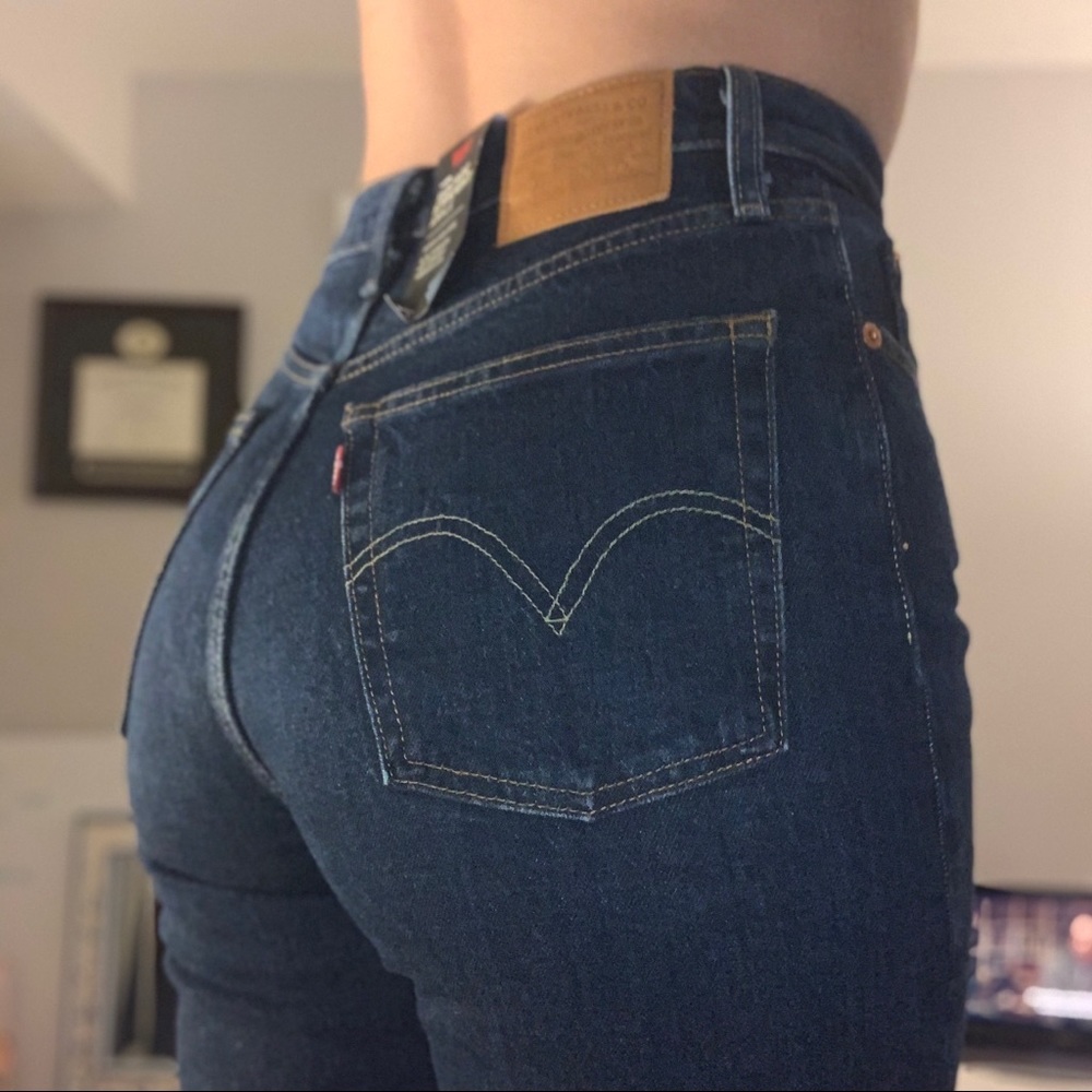 Levi’s Super High Rise Jeans